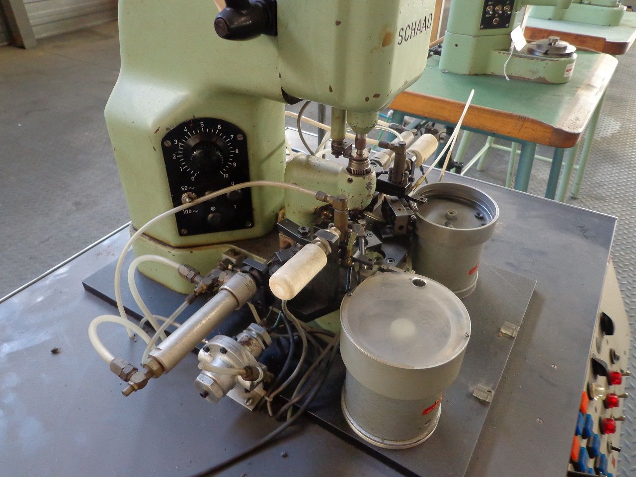 Rivetting/RIVETING MACHINE SCHAAD TYPE SK-54