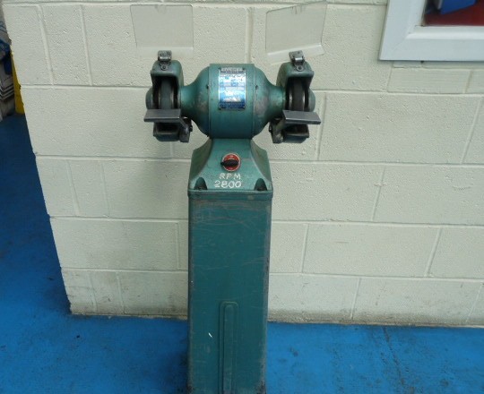 Pedestal Grinders/Elliot Double Ended Pedestal Grinder