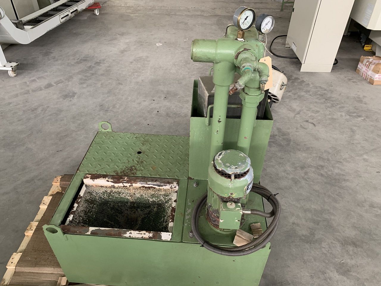 Miscellaneous/COOLANT DEVICE TRIPET MHPE-500