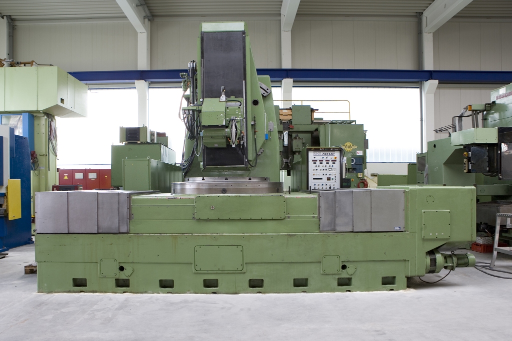 Gear Grinding and Hobbing/HÖFLER H 2500 / 1200
