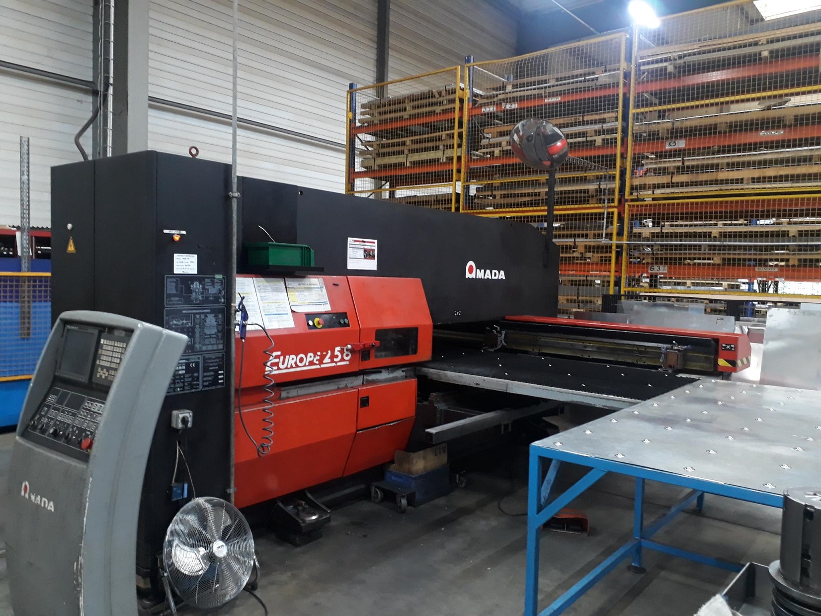 Punching/Amada Europe 258