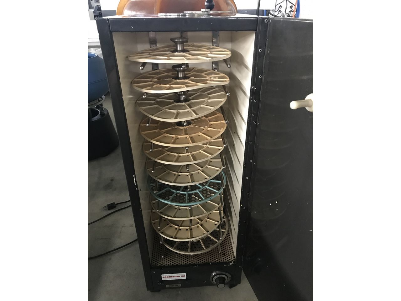 Furnaces/OVING FOR DRYING WATCH CASES ROXER TYPE AEROX