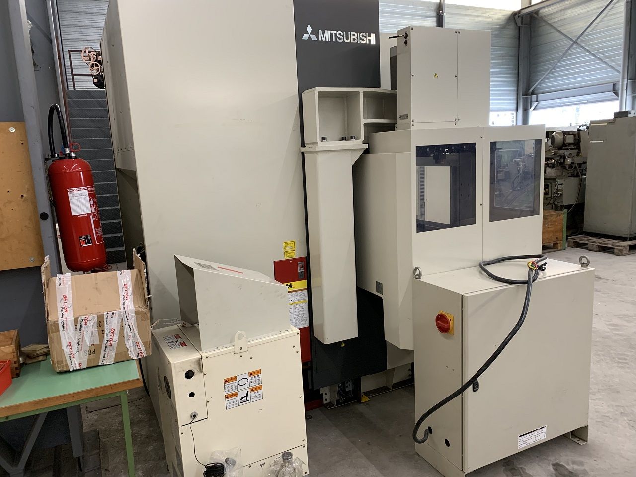 Electro Discharge Machining/ED-SINKING MACHINE MITSUBISHI TYPE EA12-VM