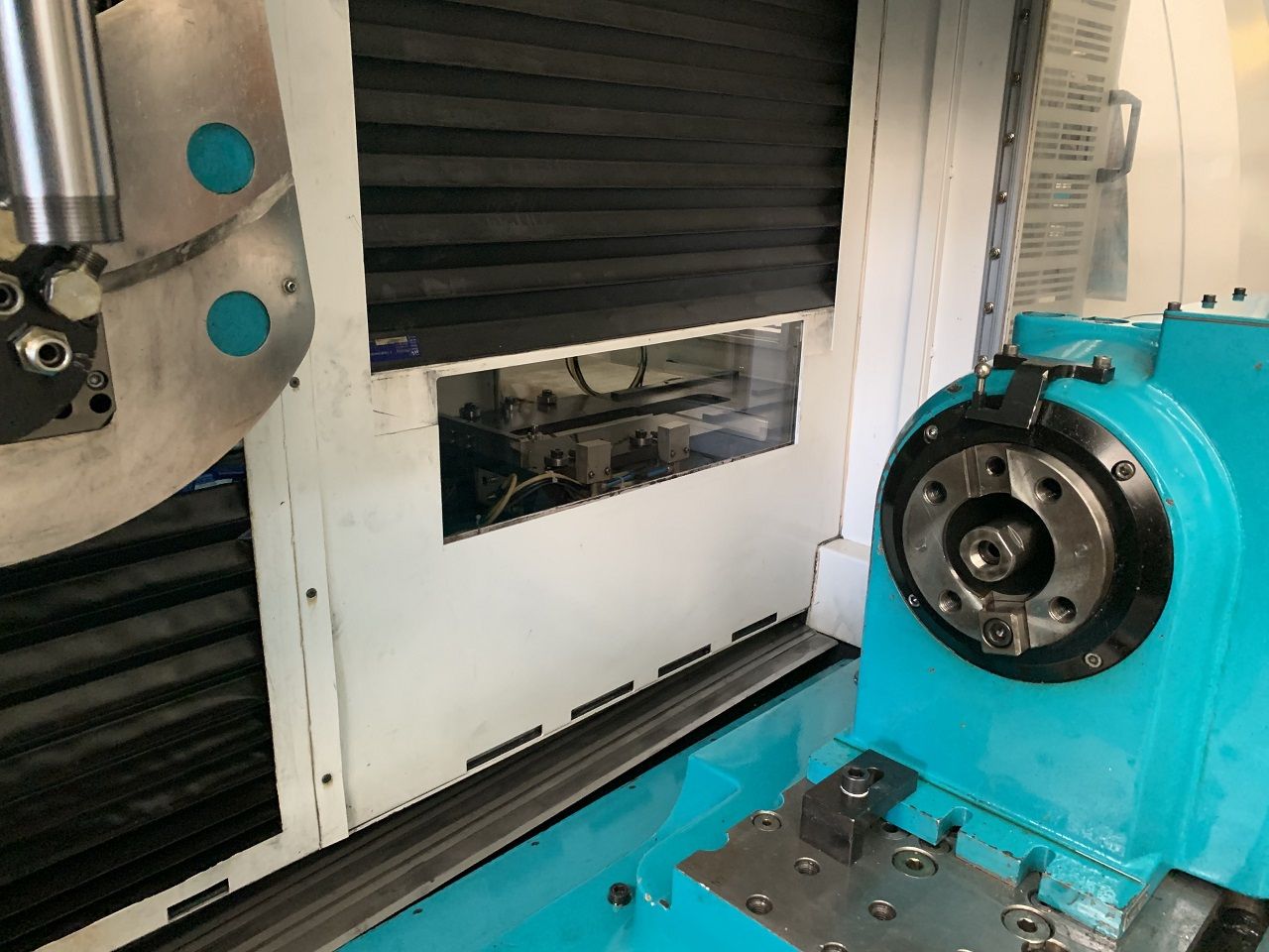 Sharpening/CNC SHARPENING MACHINE SCHNEEBERGER TYPE GEMINI DMR