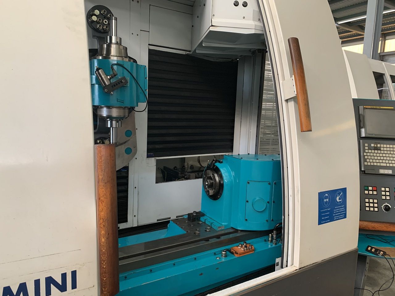 Sharpening/CNC SHARPENING MACHINE SCHNEEBERGER TYPE GEMINI DMR