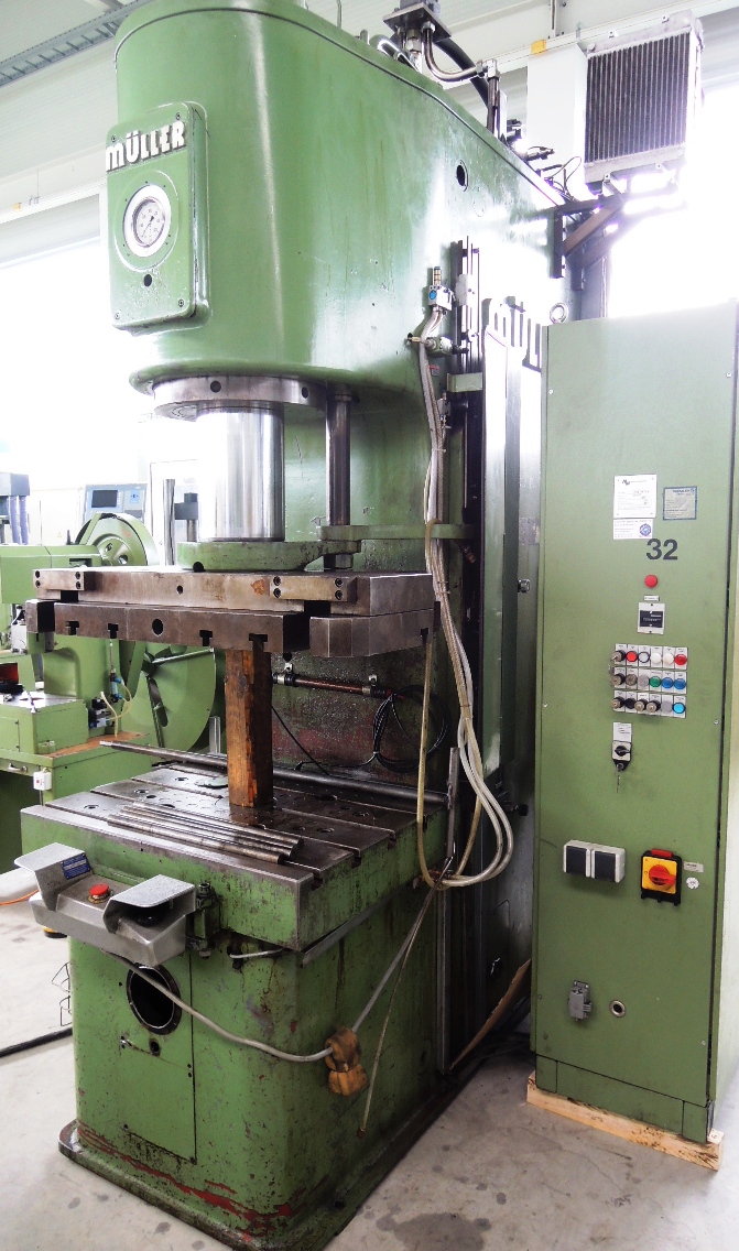 Hydraulic Presses/MÜLLER CEZ 160.5.8