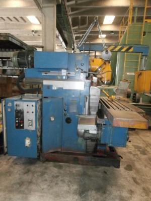 Milling/TOS FGS 32/40 T UNIVERSAL MILLING MACHINE