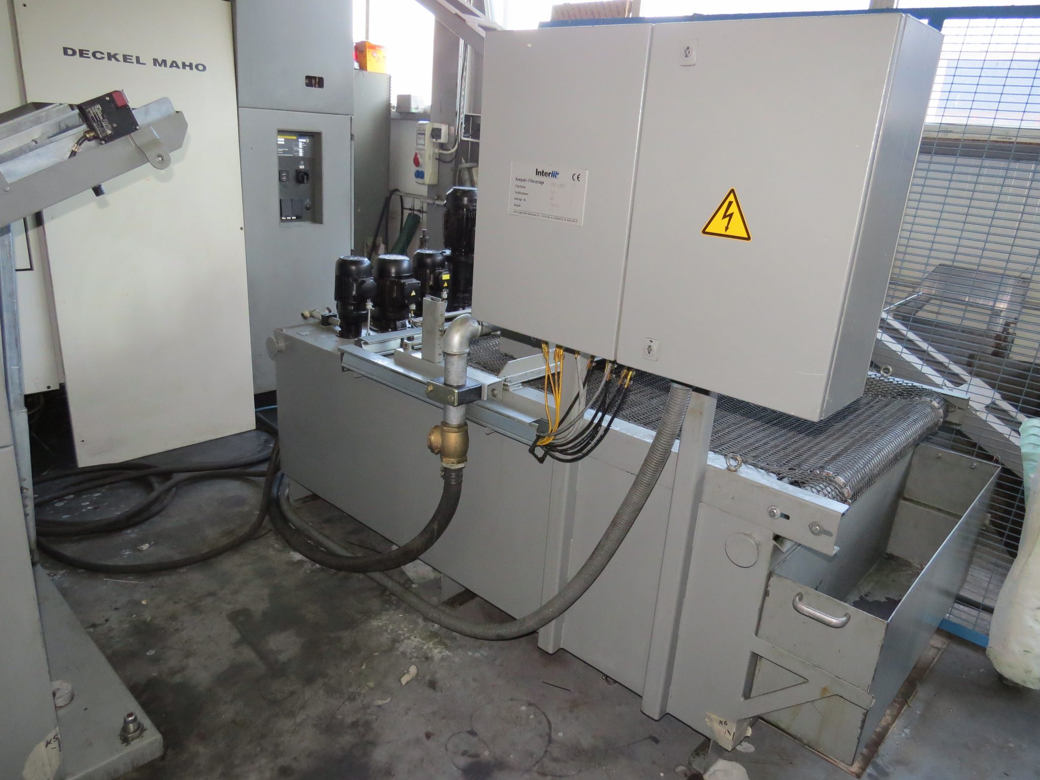 Machining Centres (General)/DECKEL MAHO DMC 60 S, 6-sided machining, bar feeder