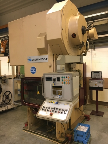 Eccentric C-Frame Presses/ZEULENRODA RASTER PDA 100