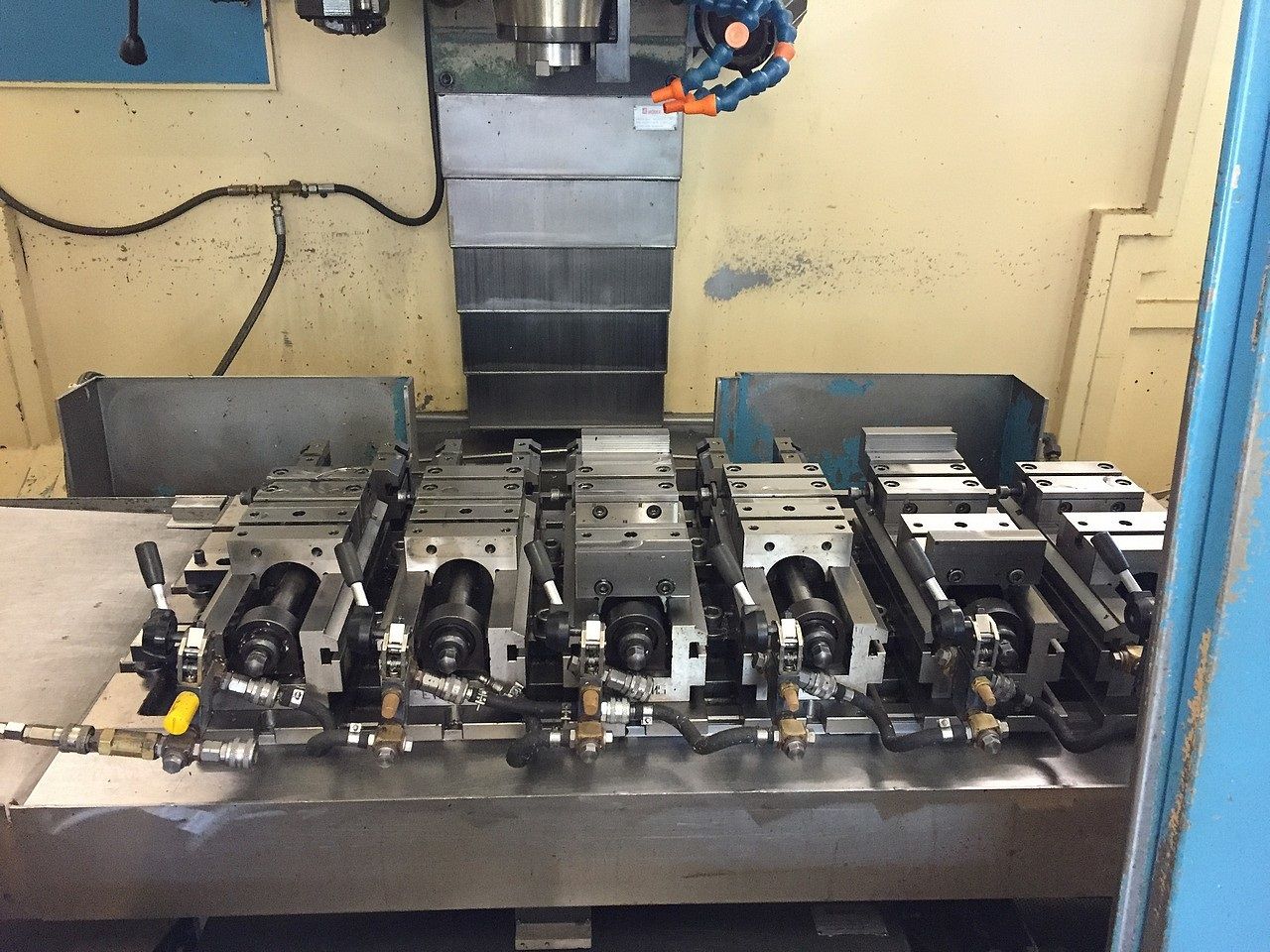 Vertical Machining Centres/VERTICAL MACHINING CENTER ANAYAK TYPE ANAK-MATIC 9-CNC