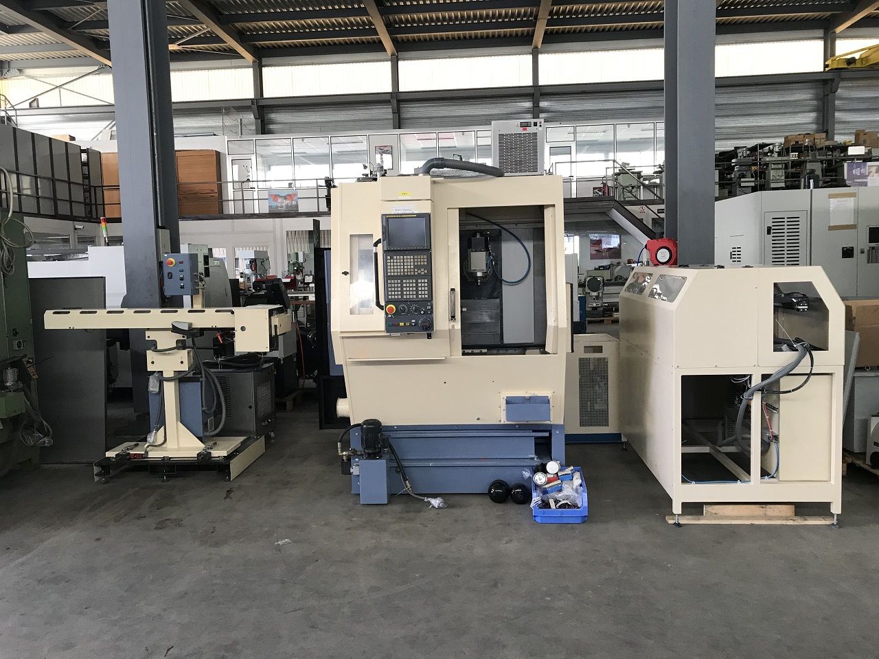 Machining Centres (General)/MACHINING CENTRE WILLEMIN-MACODEL W-408 MT