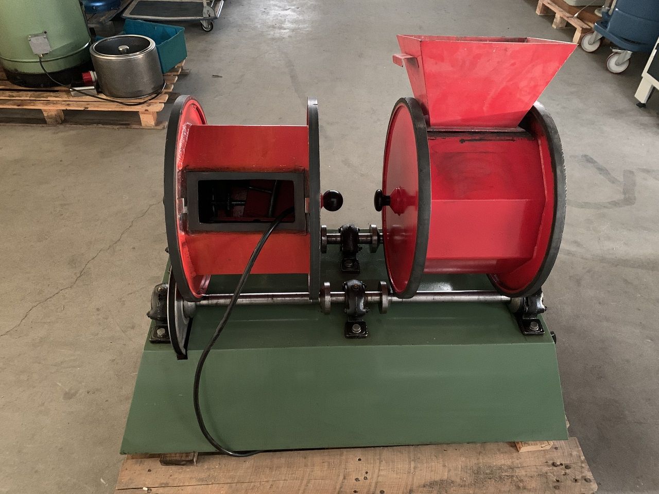 Polishing/EBARBING MACHINE OETIKER ROTOL TYPE RF-20
