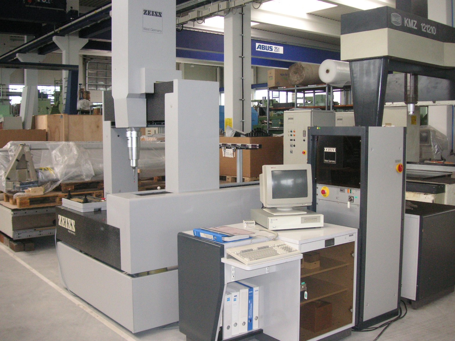 Measuring Devices/ZEISS UMC 850/1200