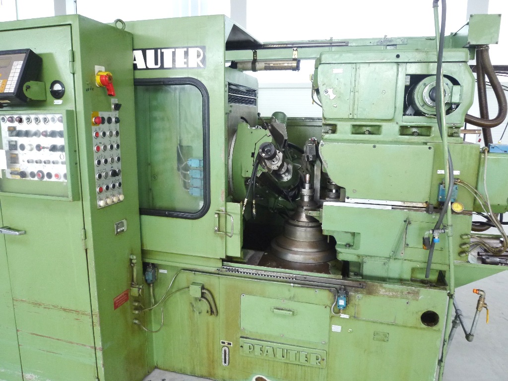 Gear Hobbers/PFAUTER PA 300 HOBBER