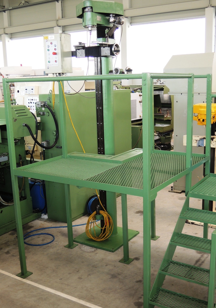 Grinding/HENNINGER ZS 150 x 2500