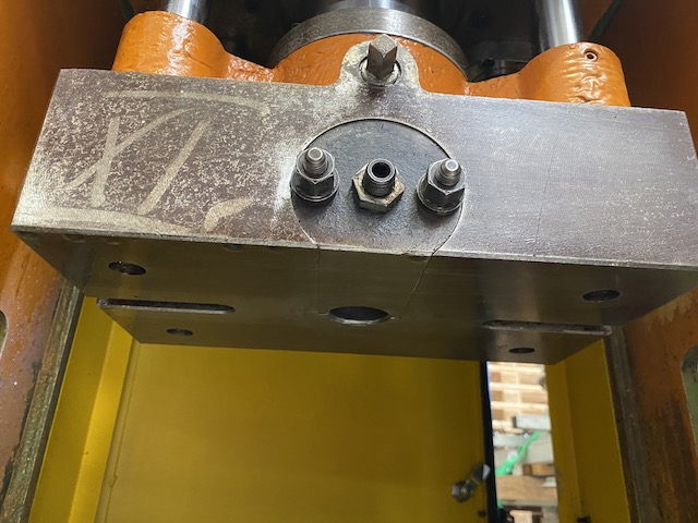 Hydraulic Presses/SCHOEN SH 30