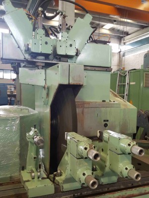 Grinding/ZOCCA RAG 2100/6 CRANK SHAFT GRINDING MACHINE