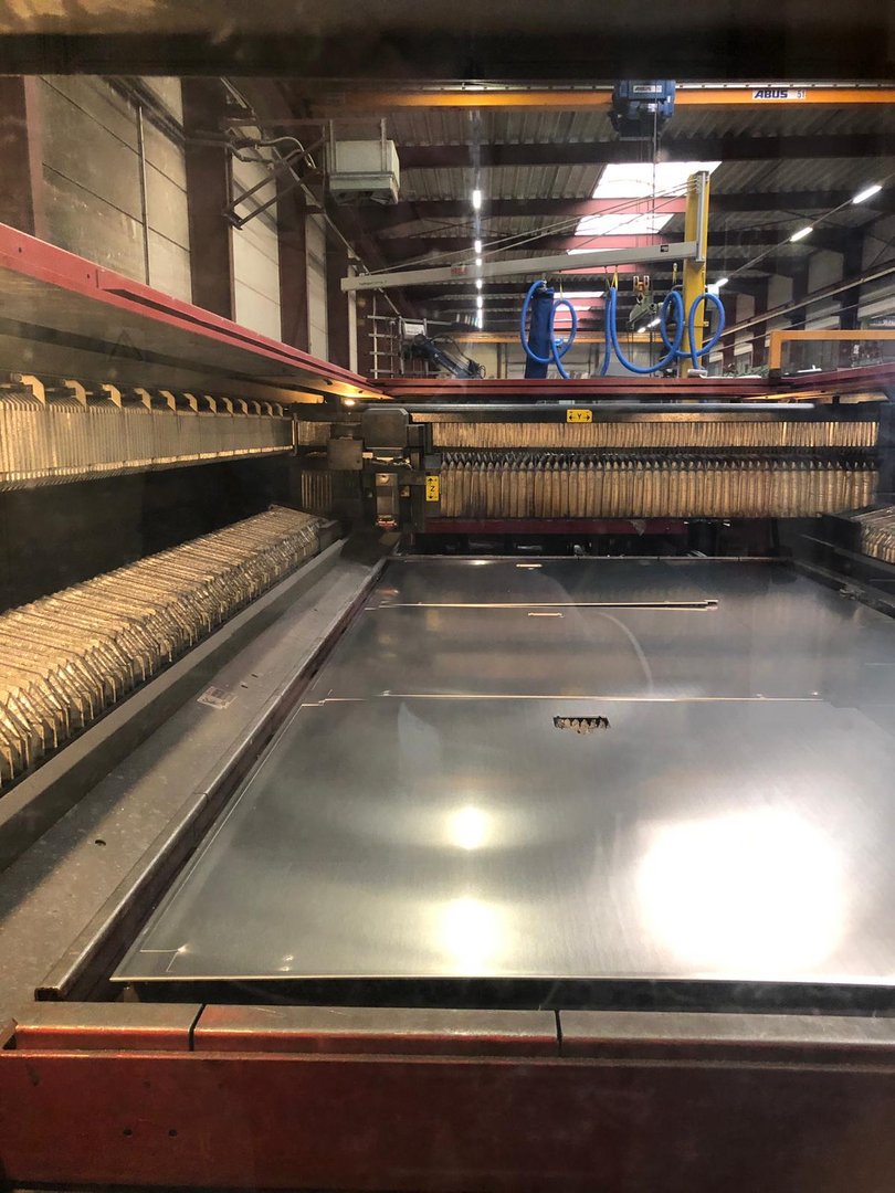 Laser Cutting/Amada - FOL 3015 NT
