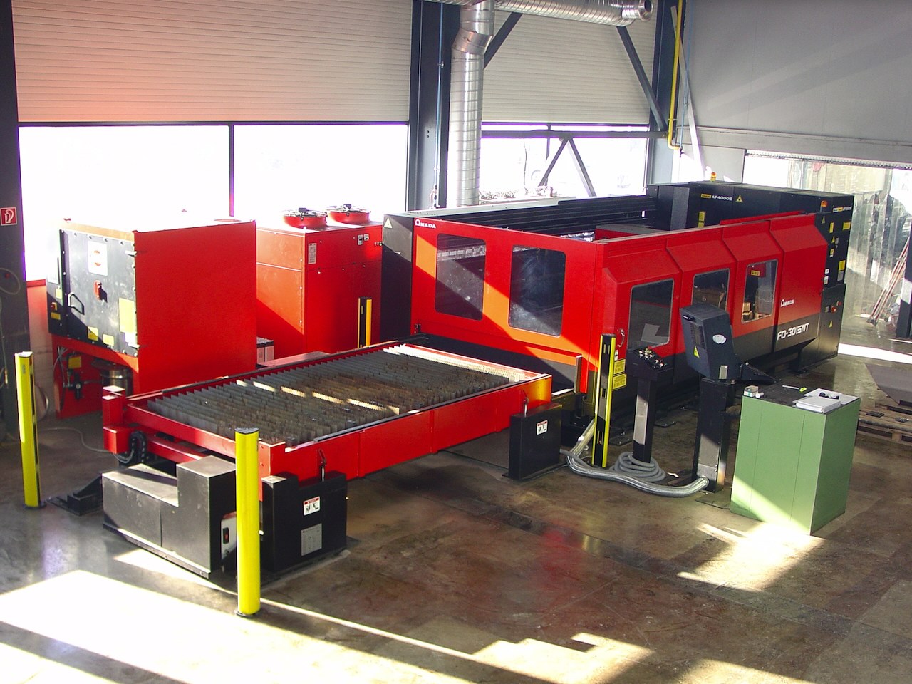 Laser Cutting/Amada - FO 3015 NT
