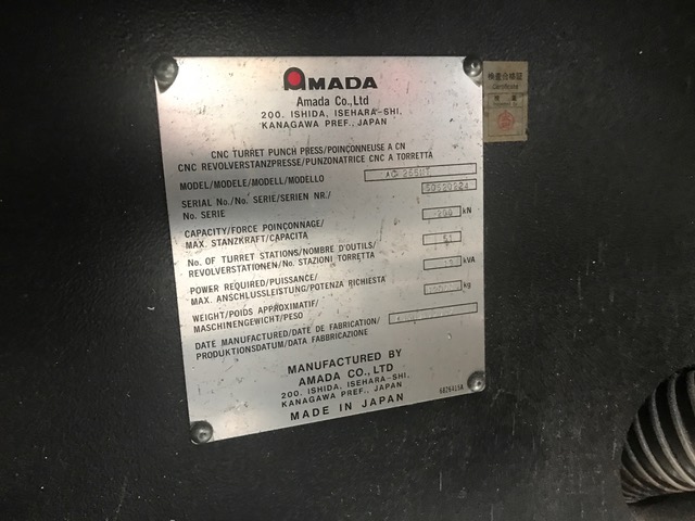 Laser Punching/Amada - EML 3610