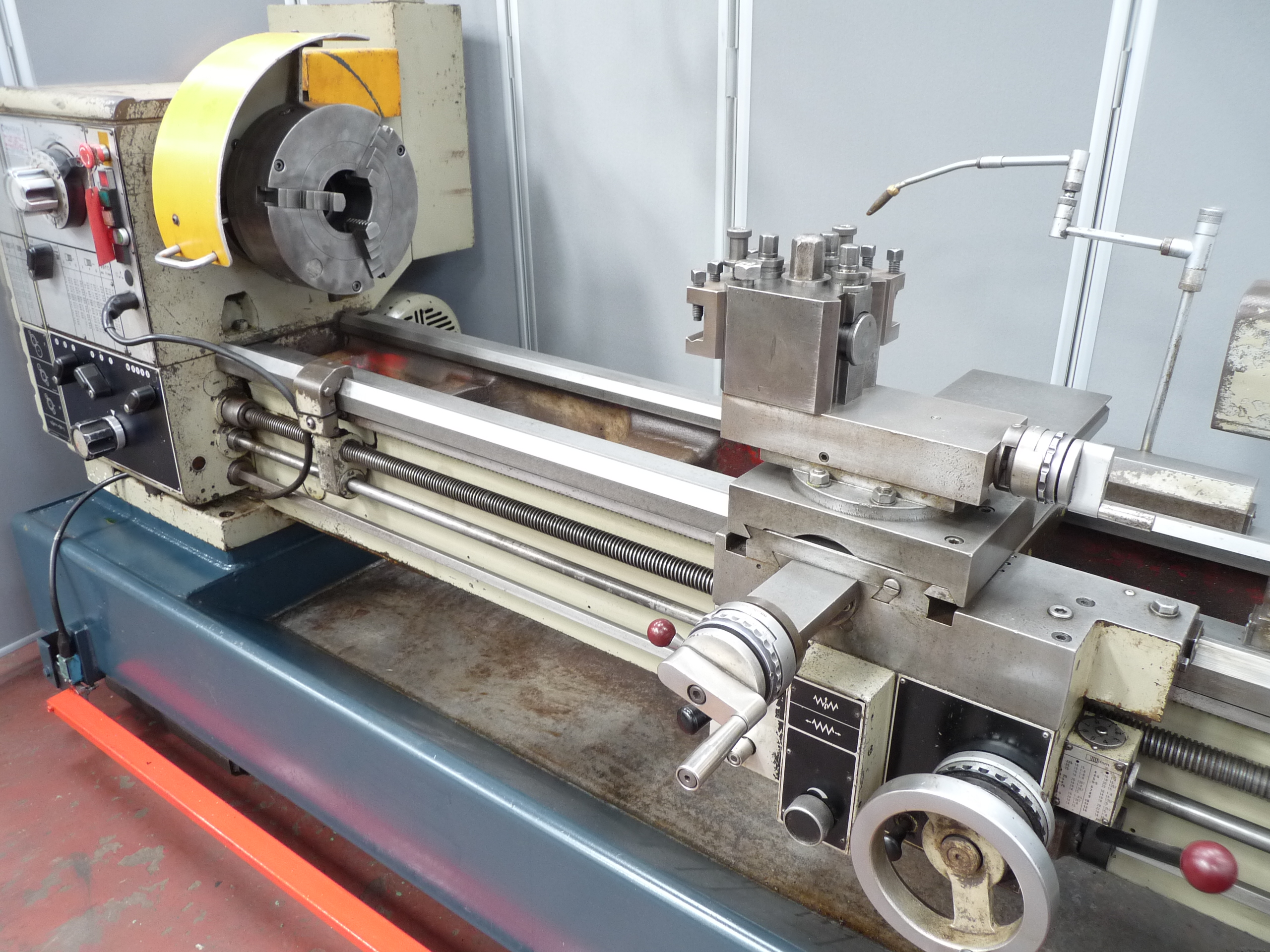 Capstan Lathes/M500 80" Gap Bed Centre Lathe L30314.01