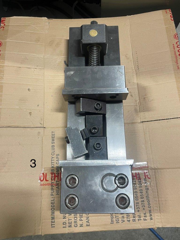 Vise/Machine Vice (4385)