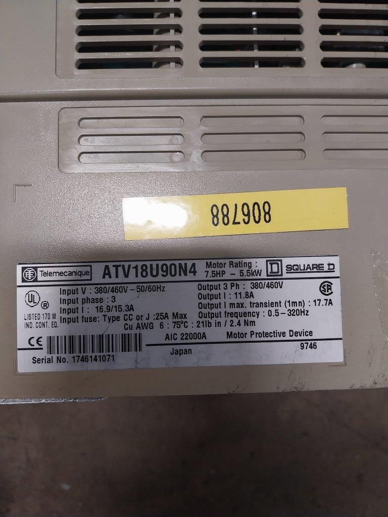 Other Machines/Telemecanique ATV18U90N4 380-460VAC 5.5KW 3 phase inverter (4491)