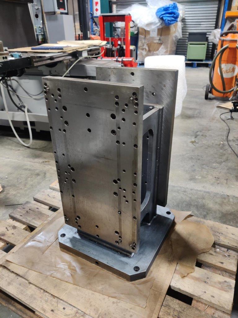 Miscellaneous/Used Tombstone for CNC Horizontal Machining Centres (4740)
