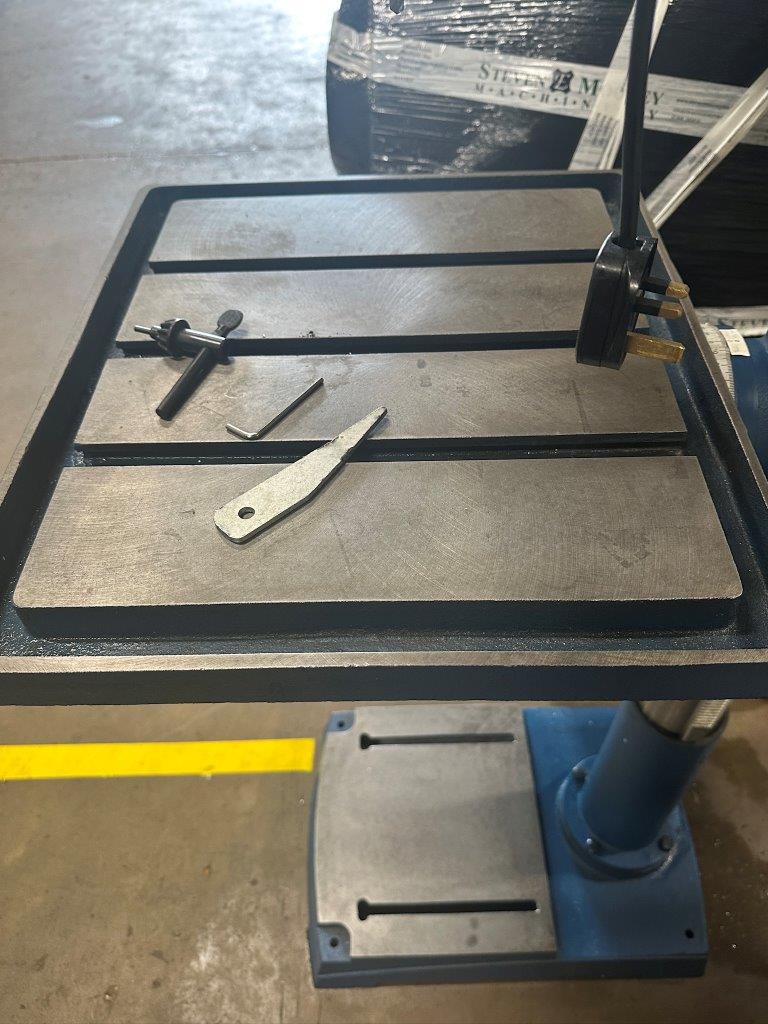 Pillar/Pedestal Drills/Used FOX Femi F12-961A Pillar Drill (4751)