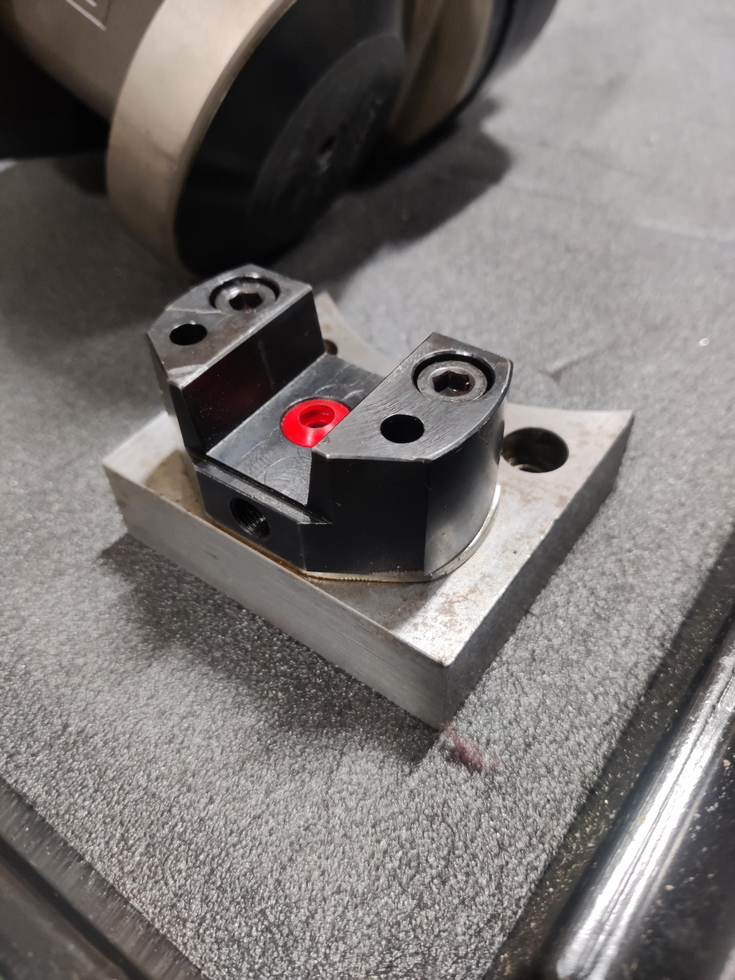 Miscellaneous/Used Angled Head for CNC Machine (4789)
