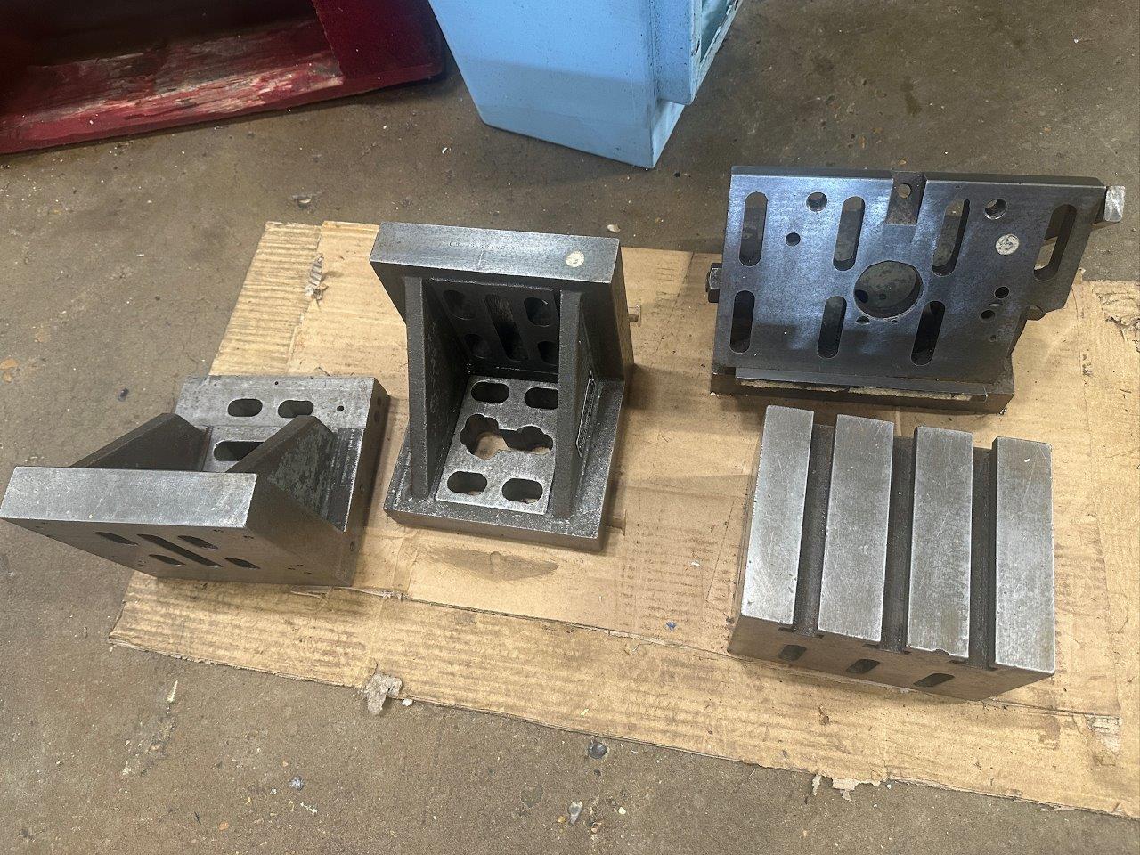 Tooling/Used Box plate, Angle plates and Adjustable angle plate (4924)