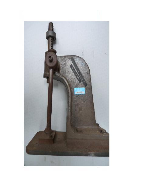 Presses (General)/6" Bench Press Hand Operated