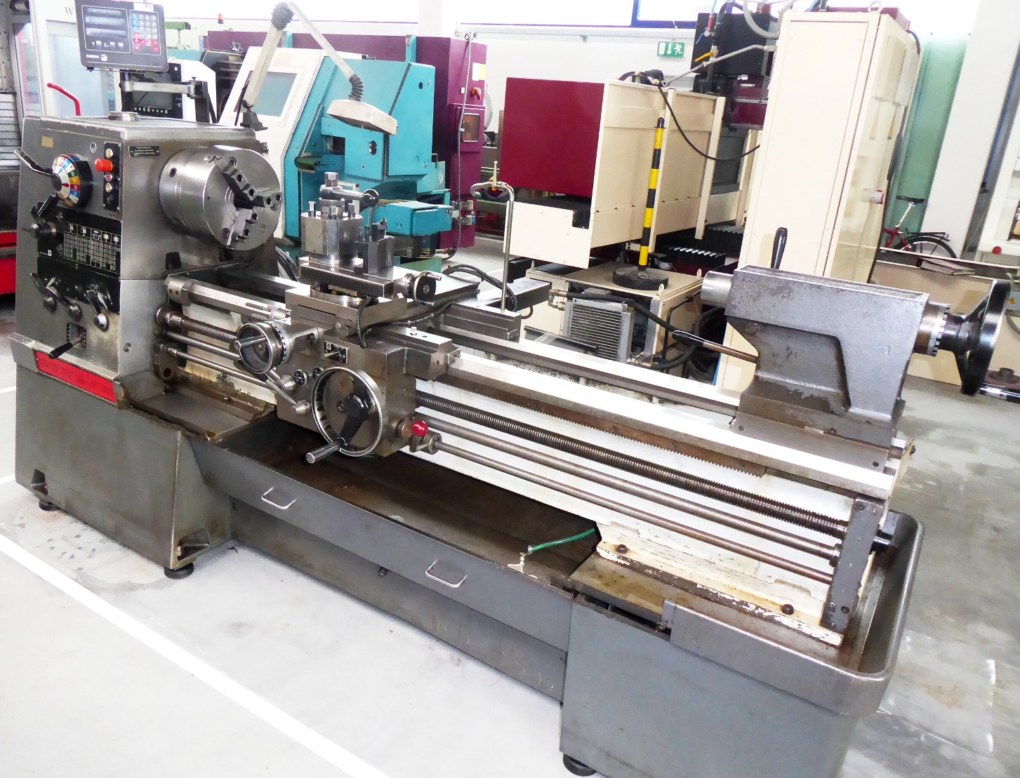 Lathes (CNC and Manual)/COLCHESTER(GB) MASTIFF 1400