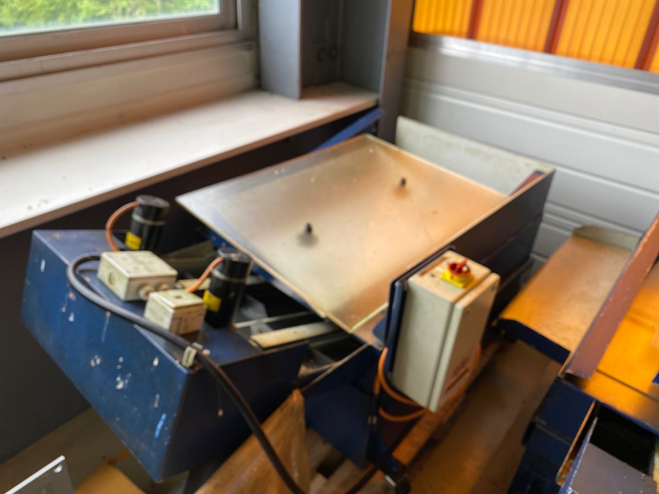 Spares & Accessories/CHIP CONVEYOR TYPE DECO 10