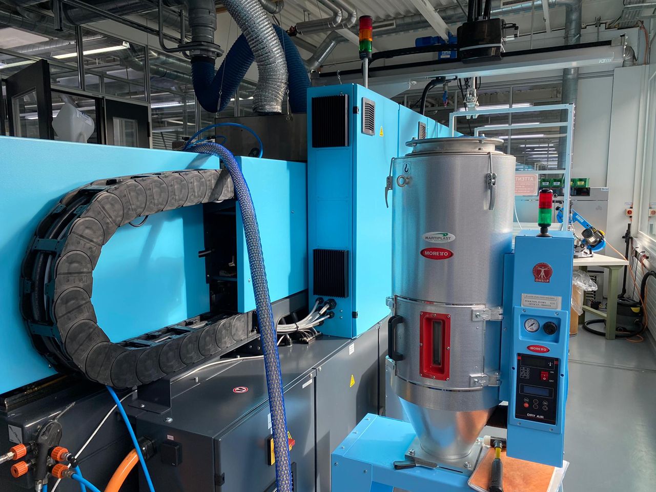 Presses (General)/INJECTION MOLDING SUMITOMO DEMAG IntElect 160/520-680