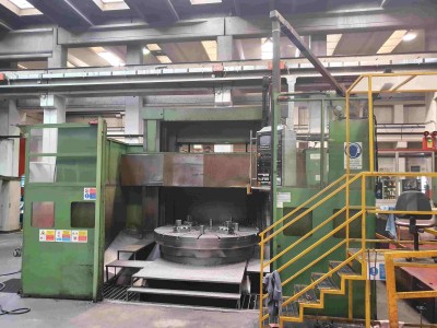 Vertical Borers/P. CARNAGHI AC 25 CNC VERTICAL BORER