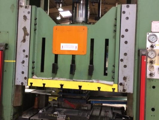 Hydraulic Presses/COMESSA PHM 2000 / 800