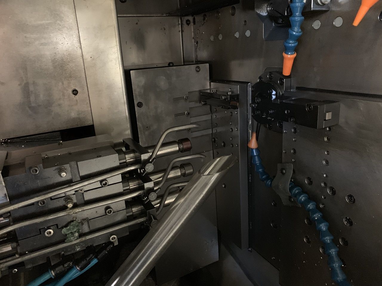 Machining Centres (General)/CNC AUTOMATIC LATHE TORNOS DECO 2000, CAP. 10 MMECO 2000, CAP. 10 MM