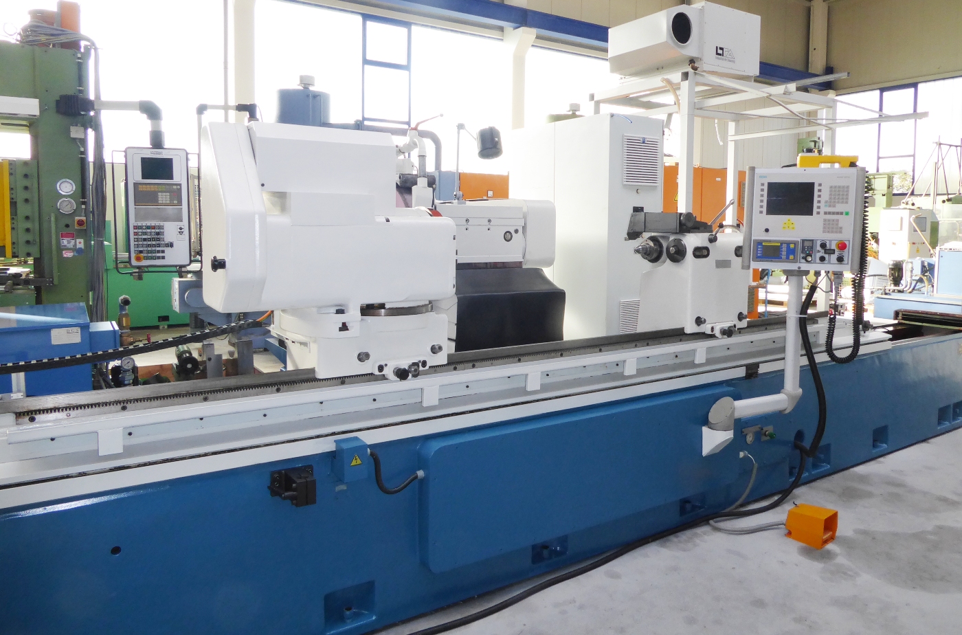 Cylindrical Grinders/TOS(CZ) BUT 63