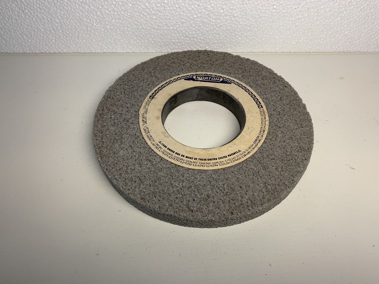 Spares & Accessories/GRINDING WHEEL NORTON Ø 230X20X76