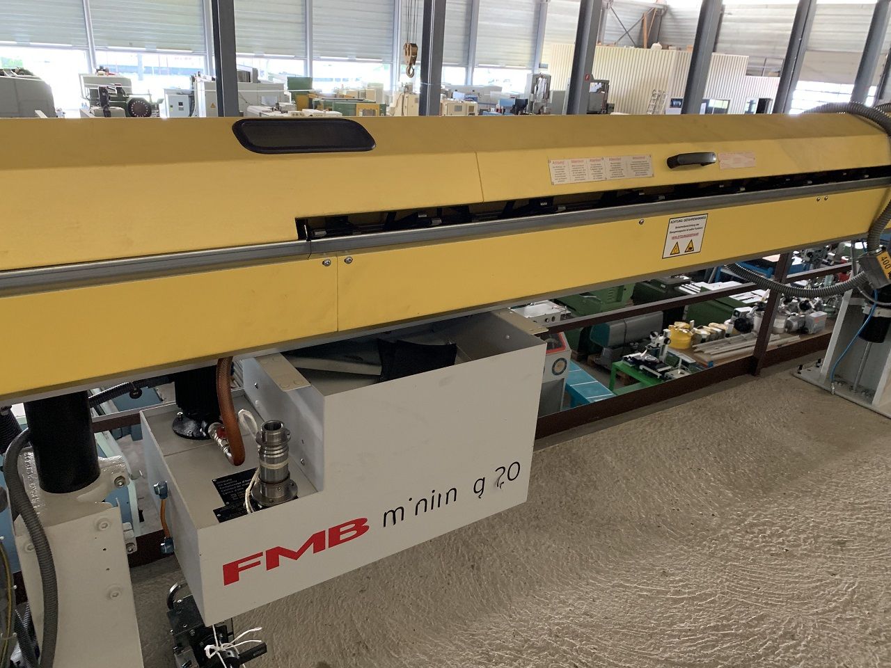 Lathes (CNC and Manual)/BAR LOADER FMB TYPE MINIMAG 20