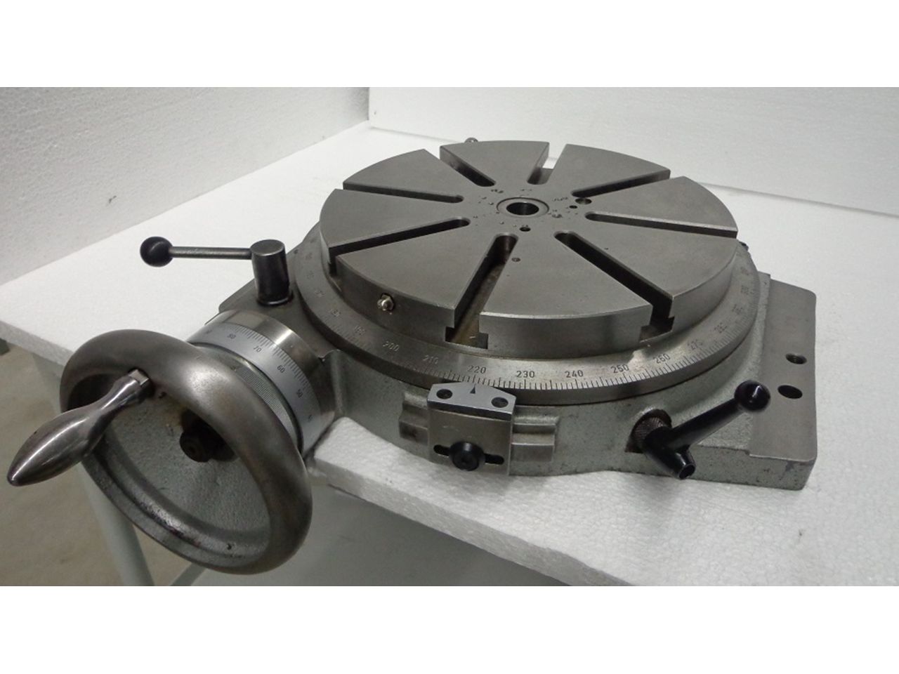 Spares & Accessories/ROTARY TABLE 250