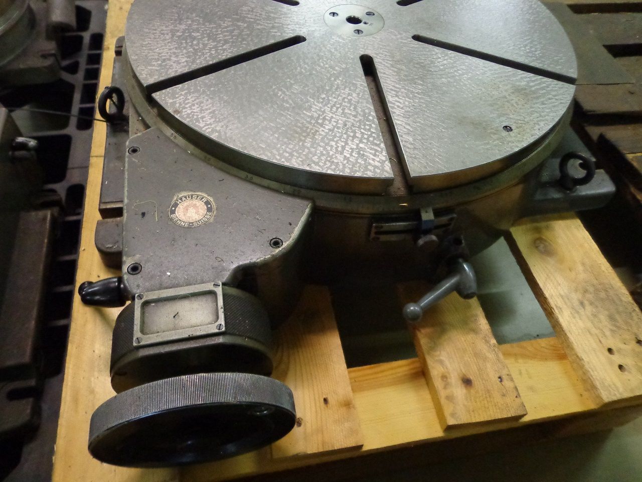 Spares & Accessories/TURNING TABLE HAUSER 500