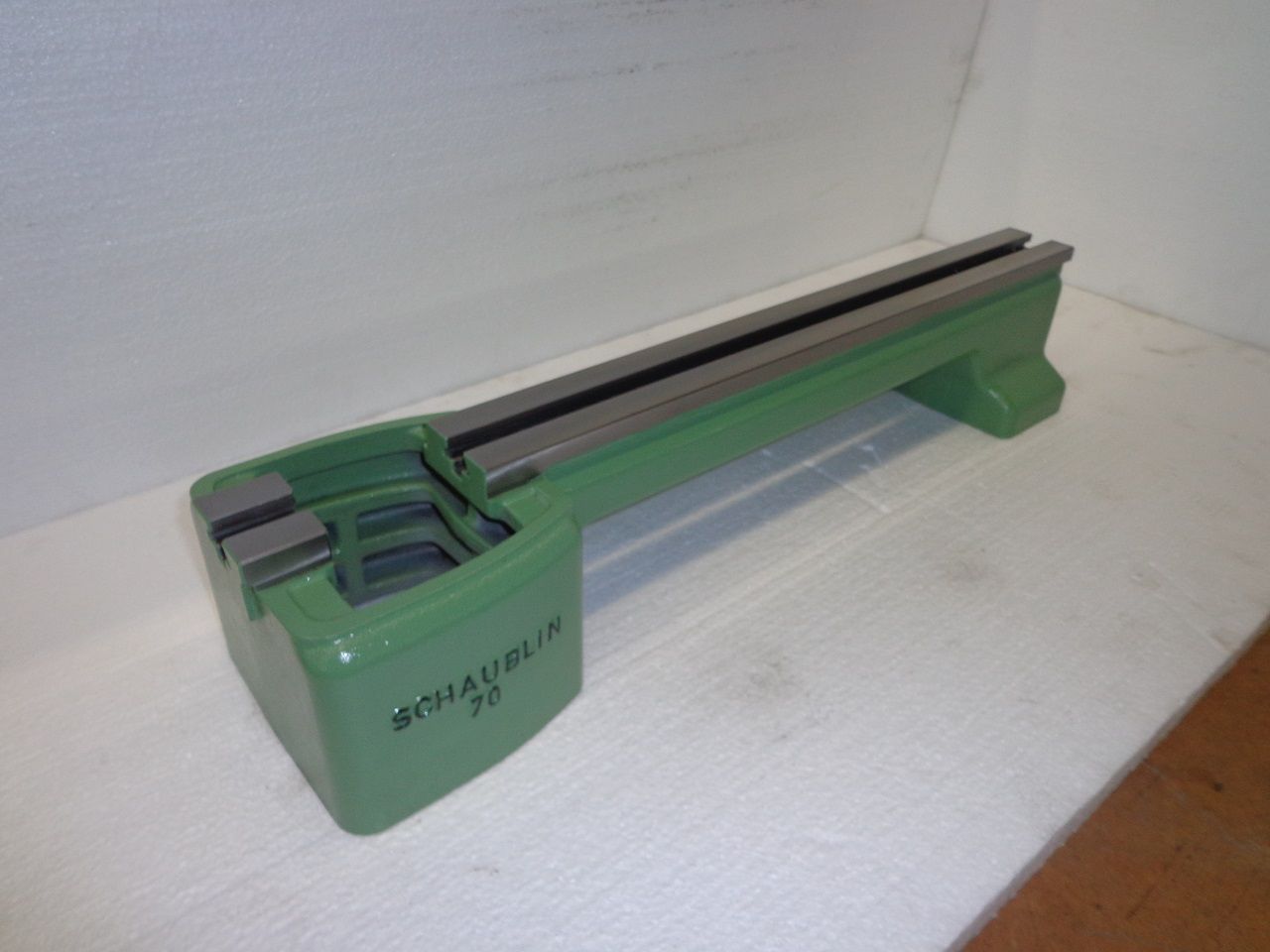 Spares & Accessories/BED SCHAUBLIN TYPE 70