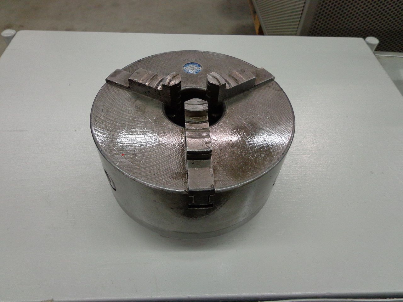 Spares & Accessories/3-BIT CHUCK TYPE 190 MM