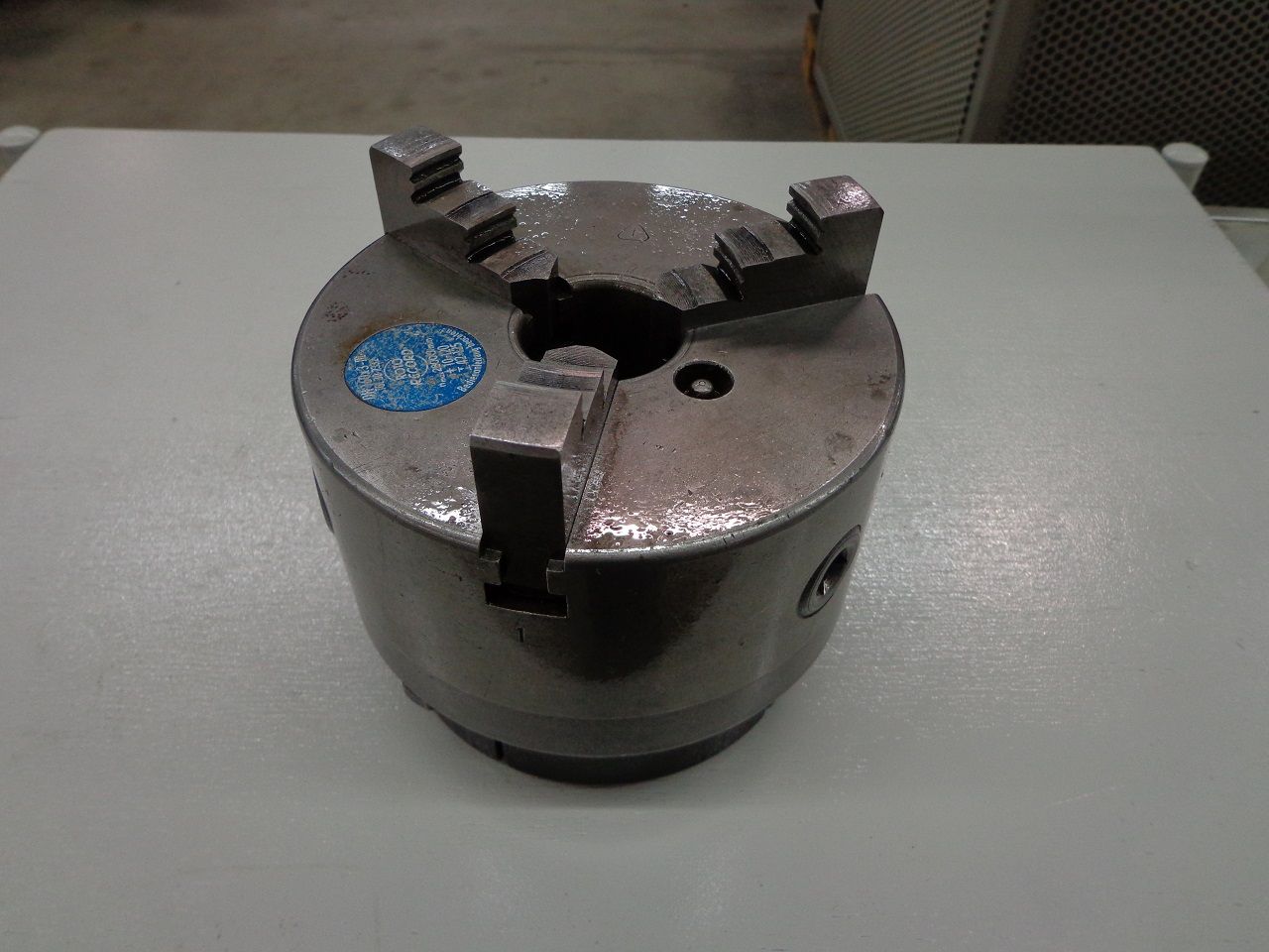 Spares & Accessories/3-BIT CHUCK TYPE 160 MM
