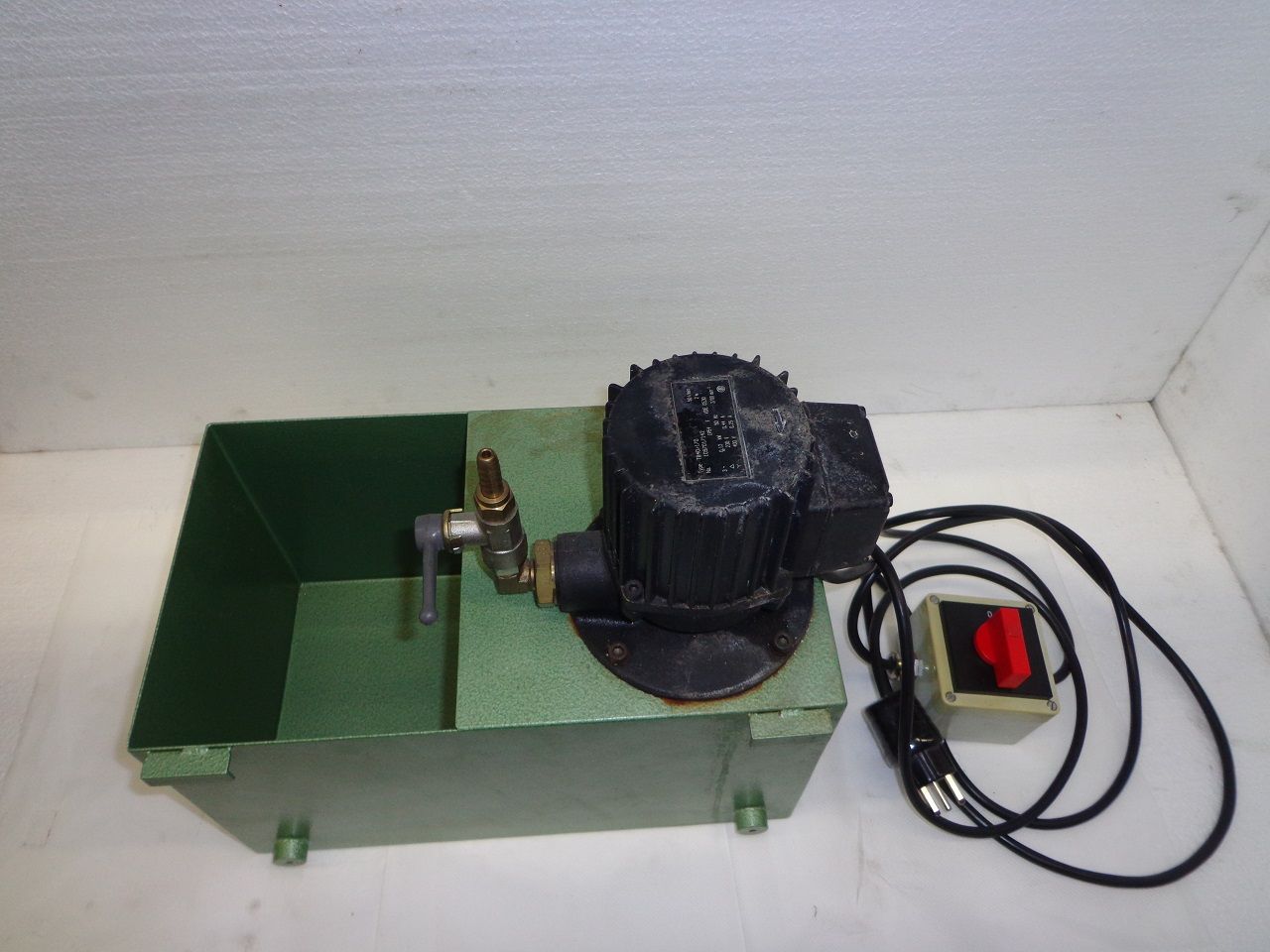 Spares & Accessories/COOLANT TANK
