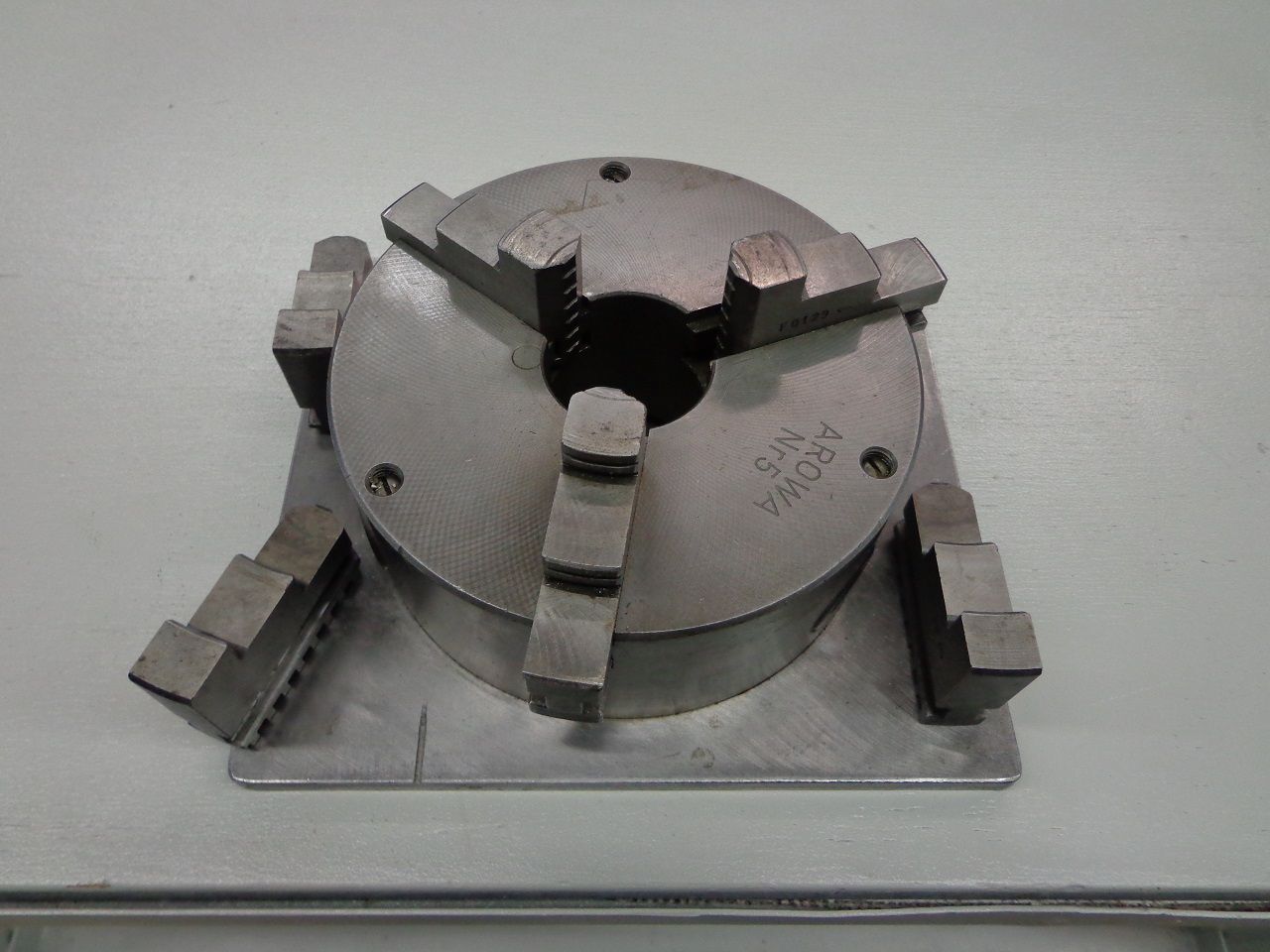 Spares & Accessories/3-BIT CHUCK TYPE 165 MM