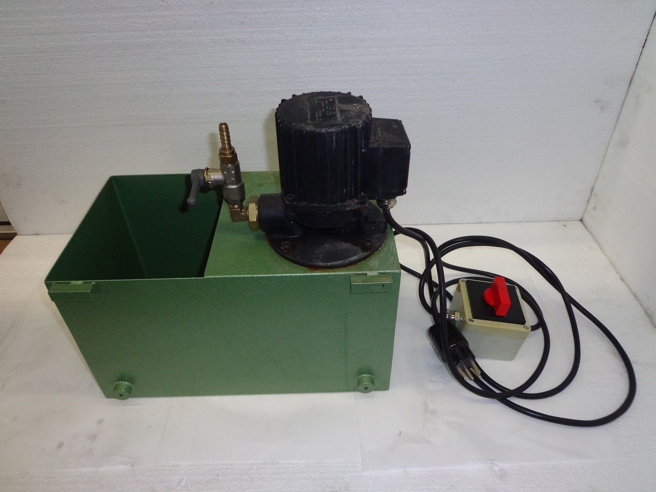 Spares & Accessories/COOLANT TANK