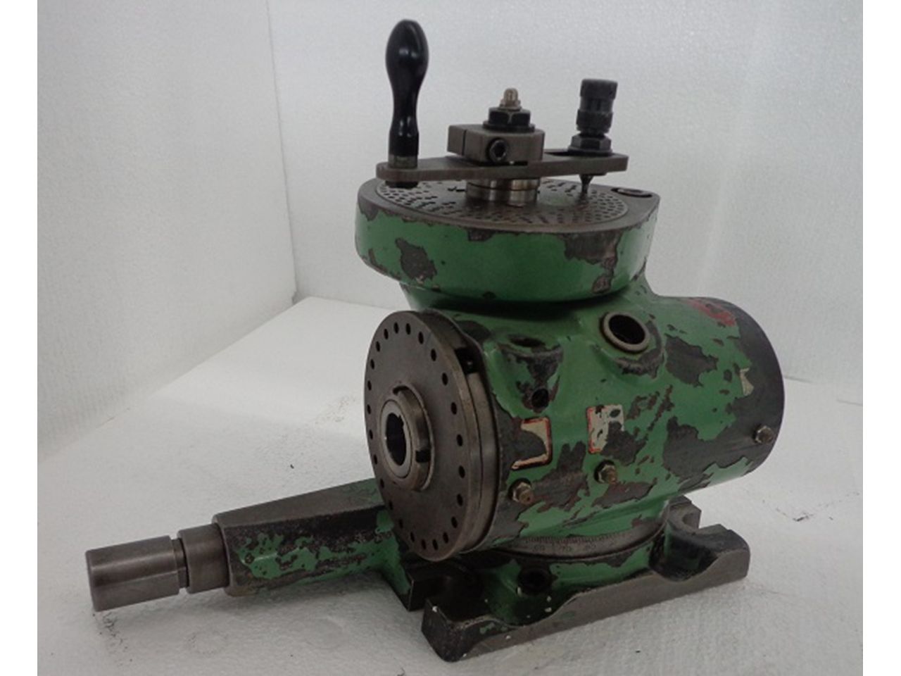 Spares & Accessories/UNIVERSAL DIVIDING HEAD SCHAUBLIN TYPE 13/W20
